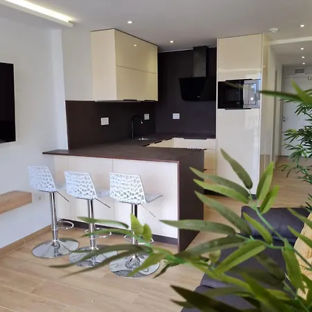 Apartmán Deluxe Castle Harbour Los Cristianos (Tenerife)