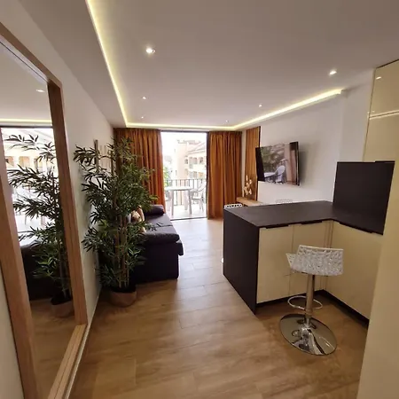 Deluxe Castle Harbour *