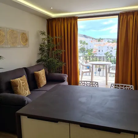 Apartmán Deluxe Castle Harbour Los Cristianos (Tenerife)